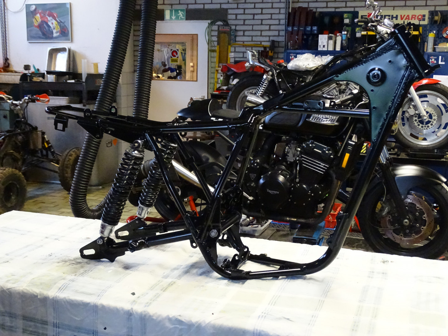 kawasaki kl250d
